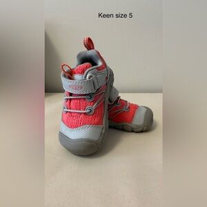 Toddler Summer Keen Shoes Size 5